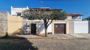 Casa para Vender em São Fidélis (Todos os setores)
