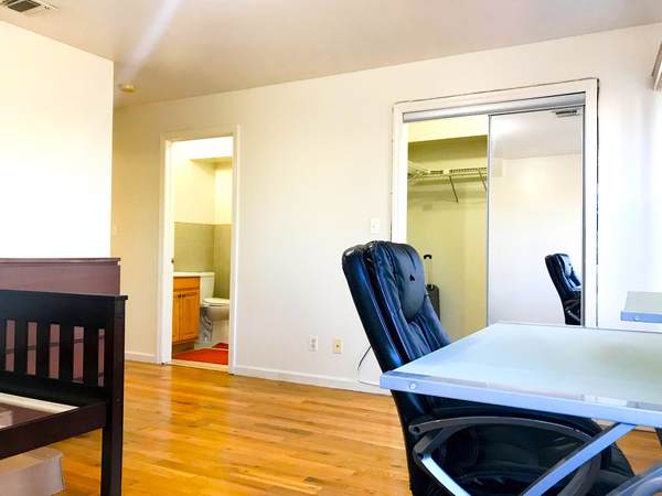 place No Broker Fee - Large Furnished 3-Bedrooms and 2-Bathrooms Apartment Available for Rent Near Journal Square PATH Station. with Central Heat & Air Conditioner.