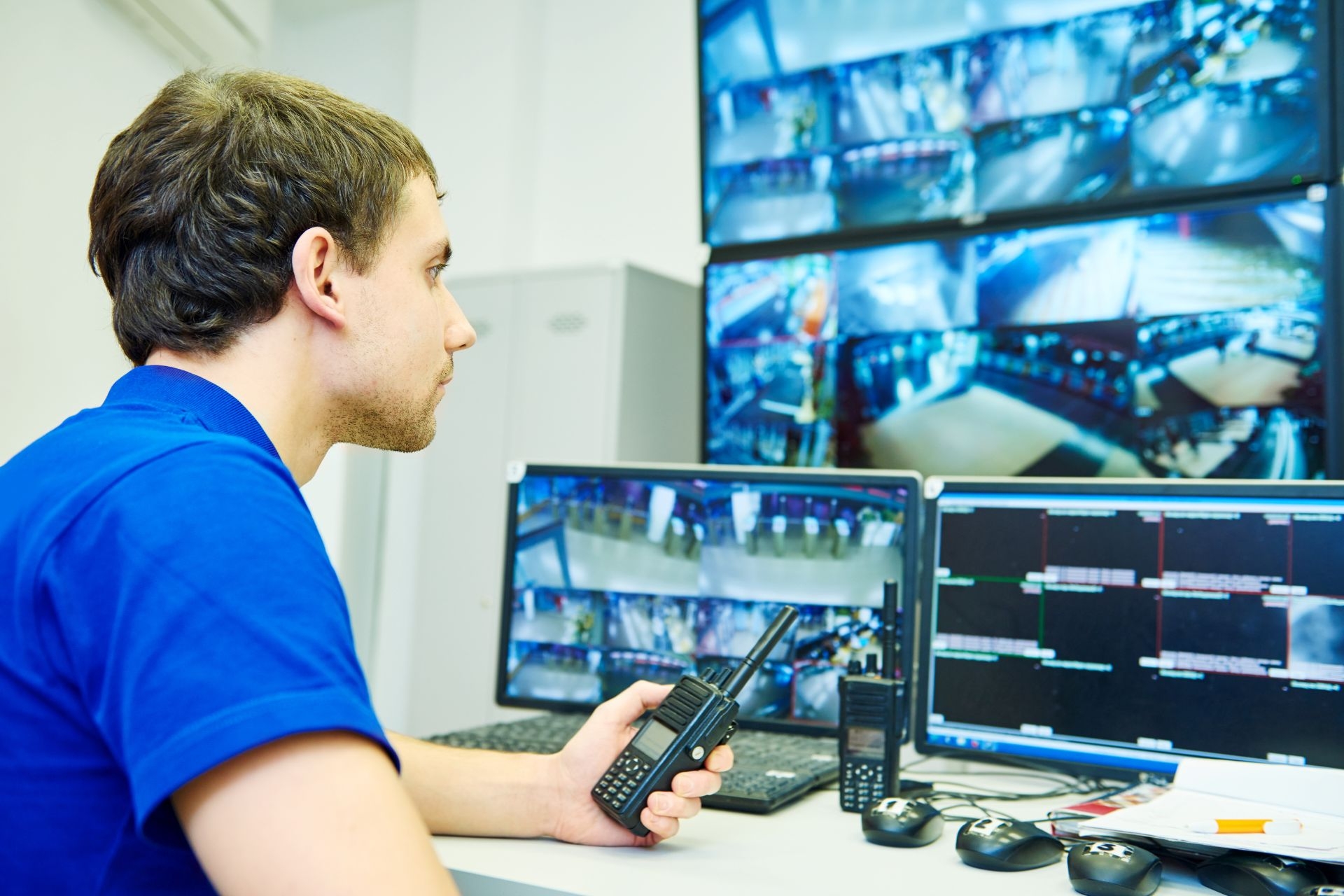 Adjusting CCTV Camera for Day/Night Operation