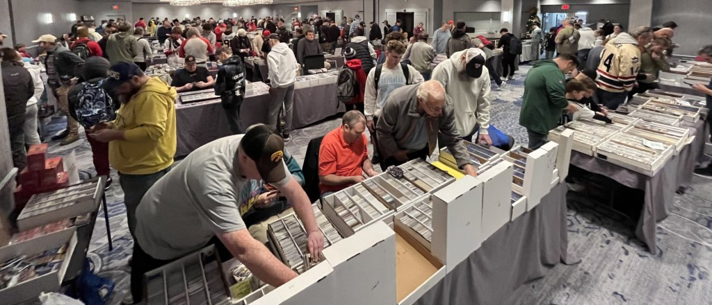 Isthmus City Card Show