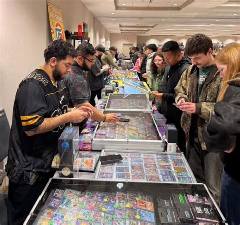 Isthmus City Card Show
