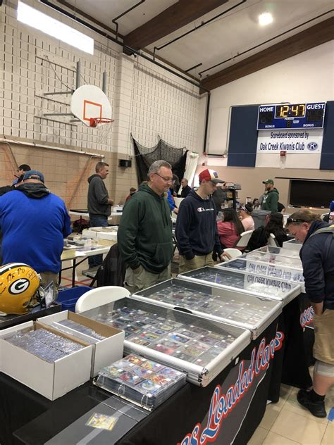 Milwaukee Big Card Show