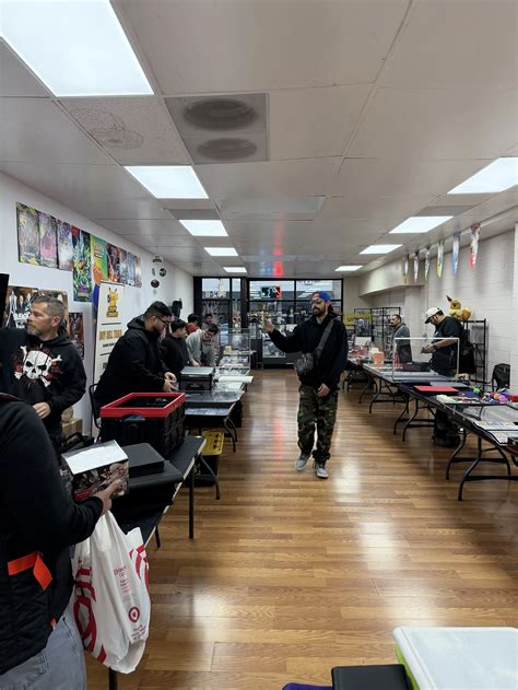 Downtown Card Show
