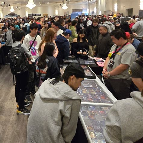 TCG NOW Card Show