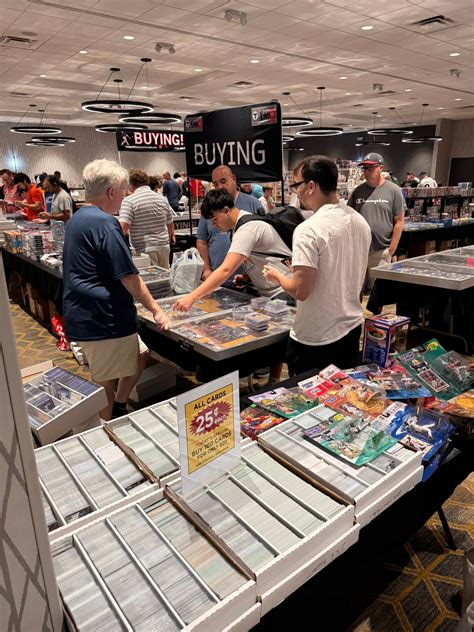 Big Sports Card & Memorabilia Show