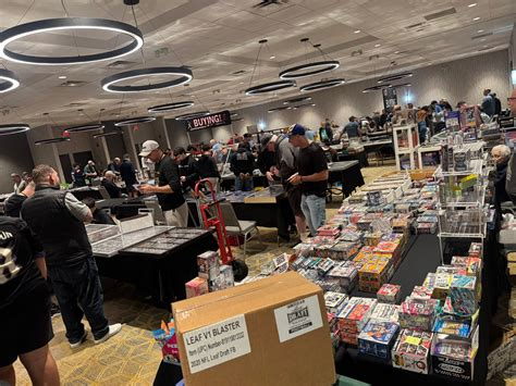 Big Sports Card & Memorabilia Show