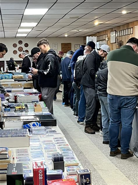 Methuen Monthly Sports Card Show