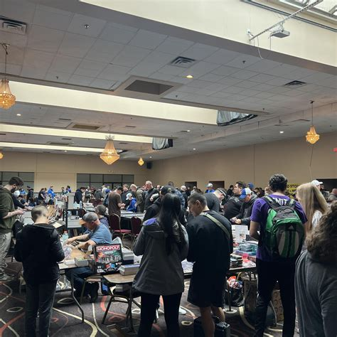 585Cardz Batavia Card & Collectibles Show