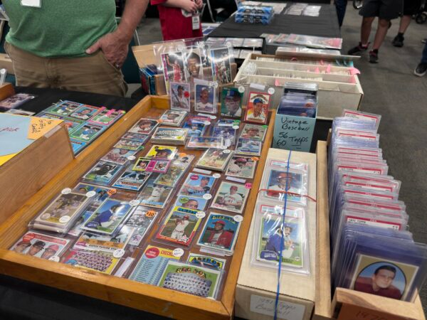 Flint Weekly Card & Collectibles Show