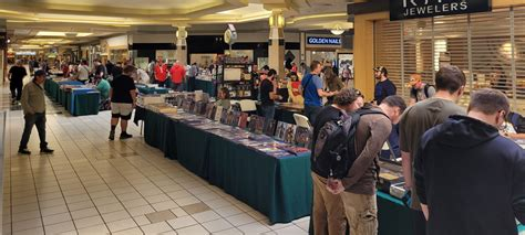 Midland Mall Card & Collectors Show