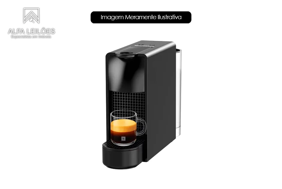 Cafeteira Nespresso Essenzano /Mini em Pinheiros (SP) - Item 49