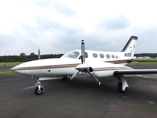 1977 Cessna 421C — photo 1