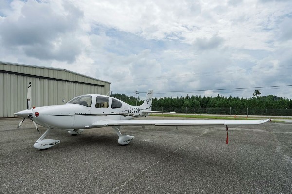 2006 Cirrus SR22-G2 — photo 2