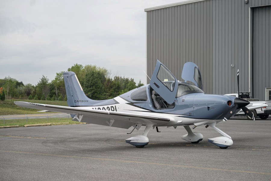 2021 Cirrus SR22-G6 GTS (N303PL), photo 6