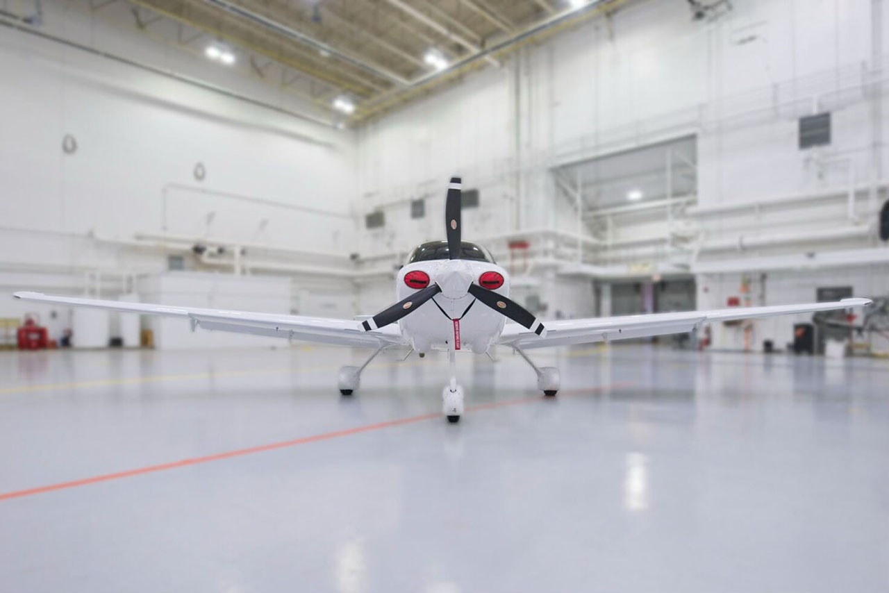 2022 Cirrus SR20 — photo 3