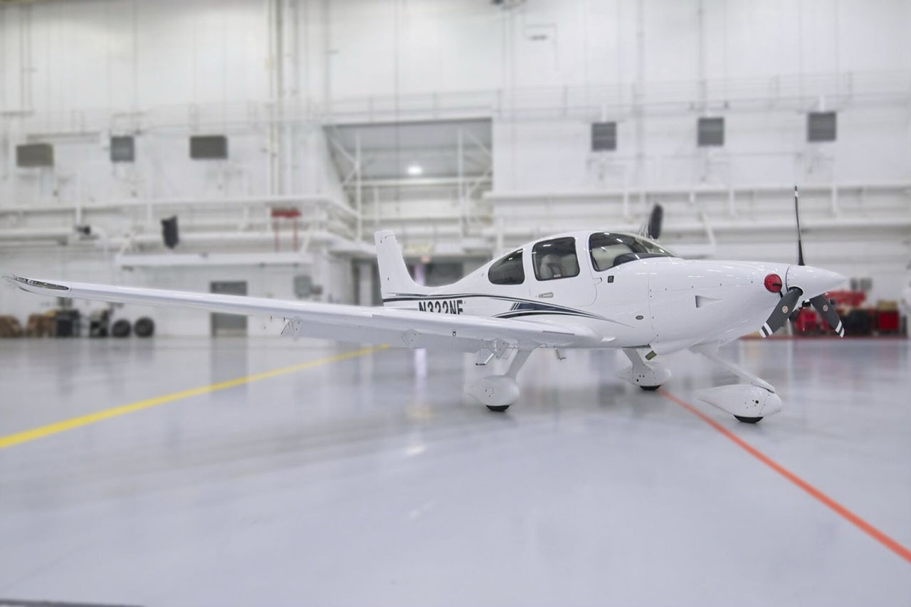 2022 Cirrus SR20 — photo 5