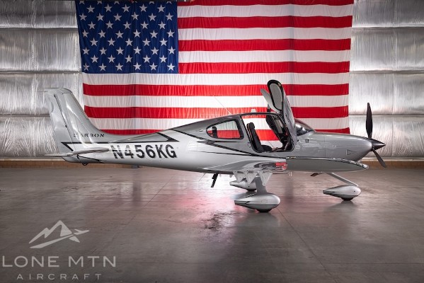 2022 Cirrus SR22T-G6 — photo 2