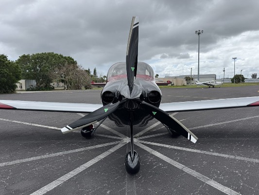 2018 Vans RV-10 — photo 3