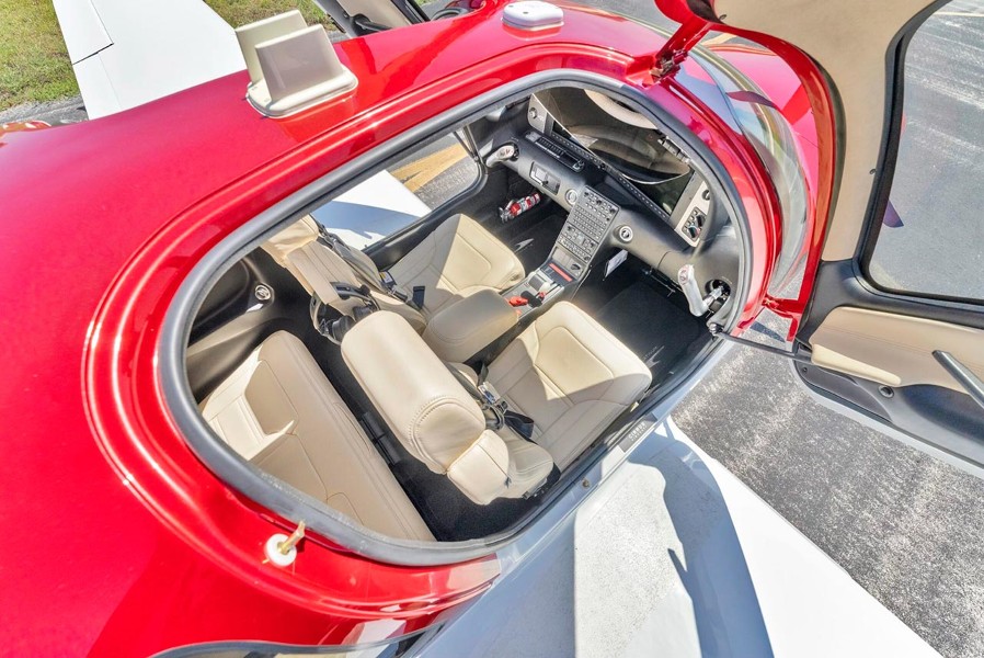 2022 Cirrus SR20 - G6 Premium, photo 11