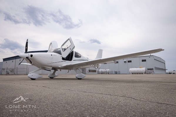 2012 Cirrus SR20-G3 — photo 1
