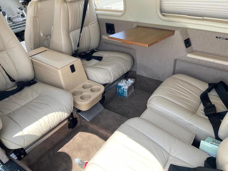 1997 Piper Saratoga II TC, photo 6