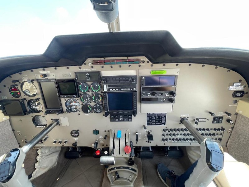 1997 Piper Saratoga II TC, photo 8
