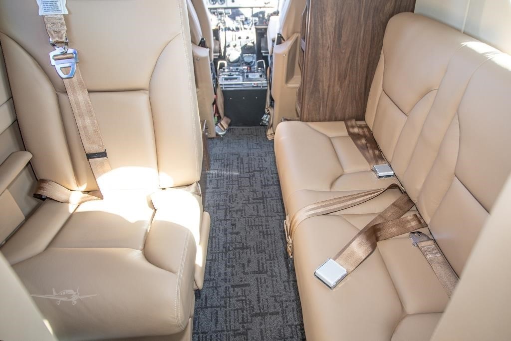 1984 Beech King Air 300 — photo 3