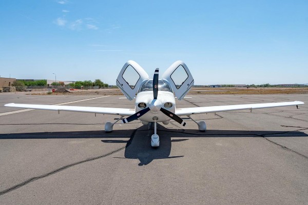 2006 Cirrus SR20-G2 — photo 3