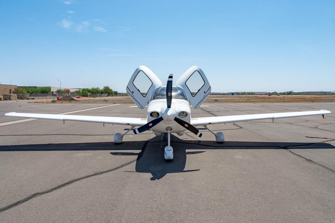 2006 Cirrus SR20-G2 — photo 3
