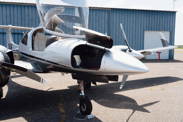 2018 Diamond TwinStar DA42 — photo 5