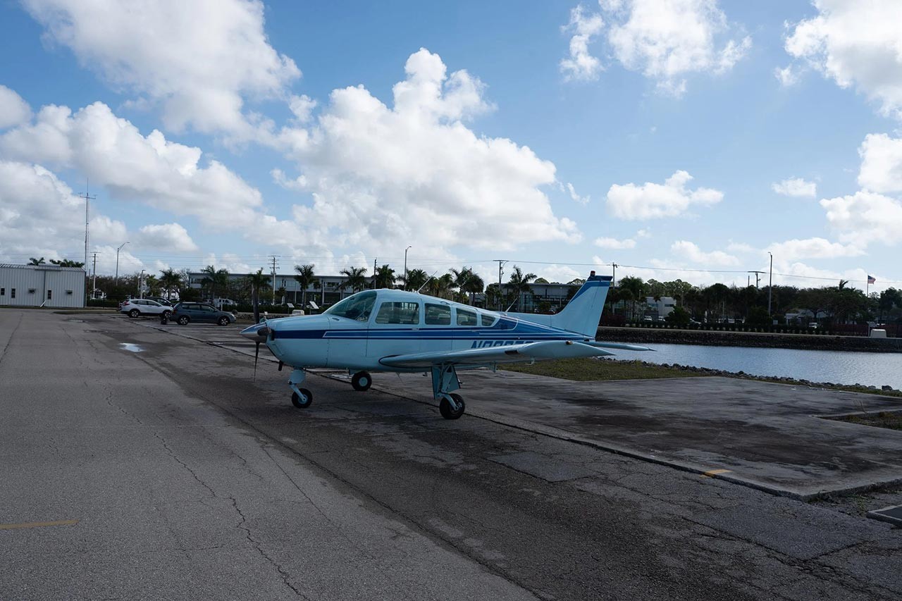 1975 Beech Sierra B-24-R — photo 2