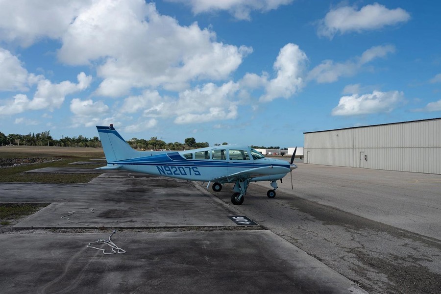 1975 Beechcraft Beech Sierra B-24-R, photo 6