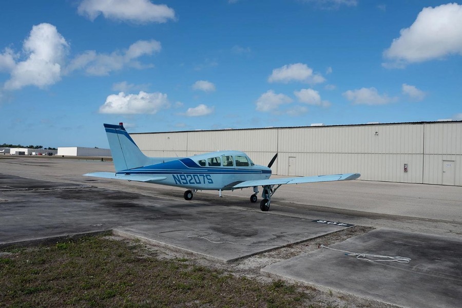 1975 Beechcraft Beech Sierra B-24-R, photo 7
