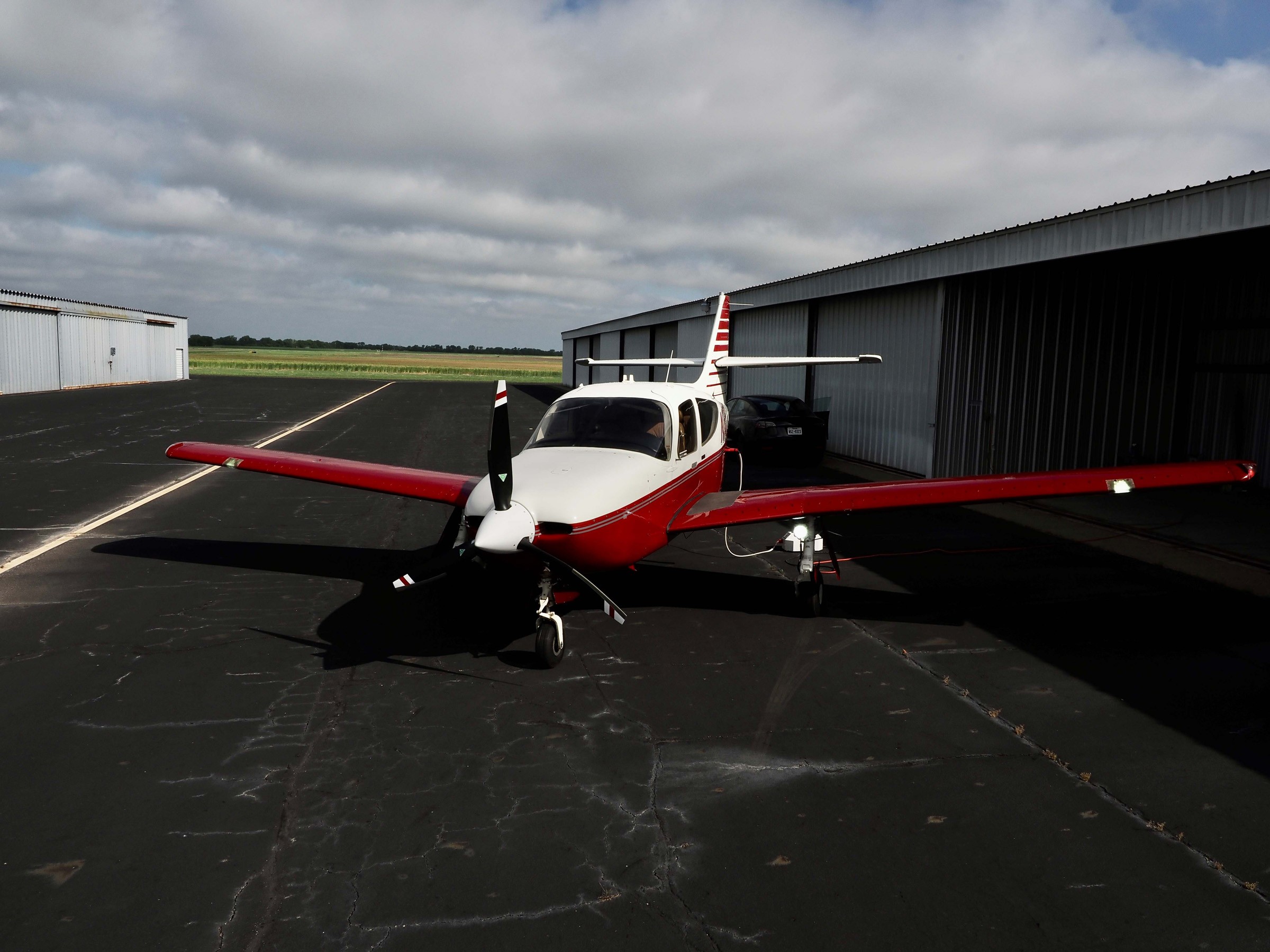 1993 Commander 114B — photo 3