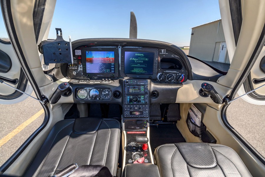 2006 Cirrus SR22-G2 (N756GB), photo 11