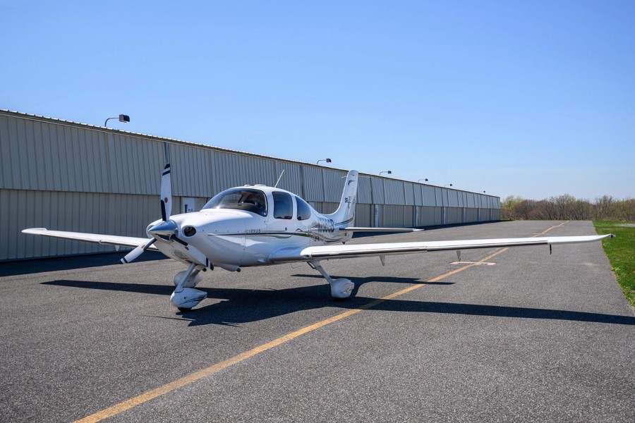 2006 Cirrus SR22-G2 (N756GB), photo 2