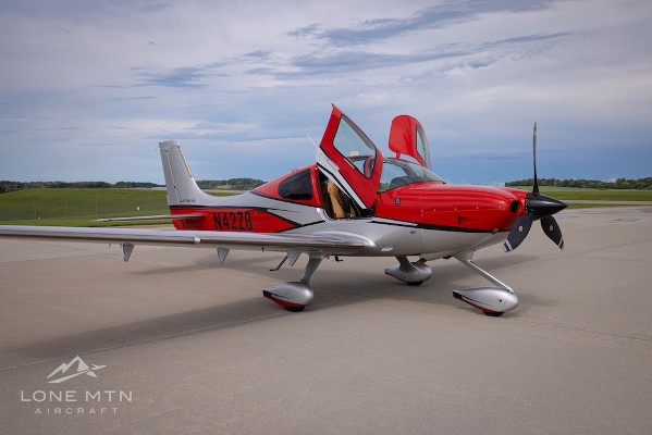 2016 Cirrus SR22T-G5 — photo 1