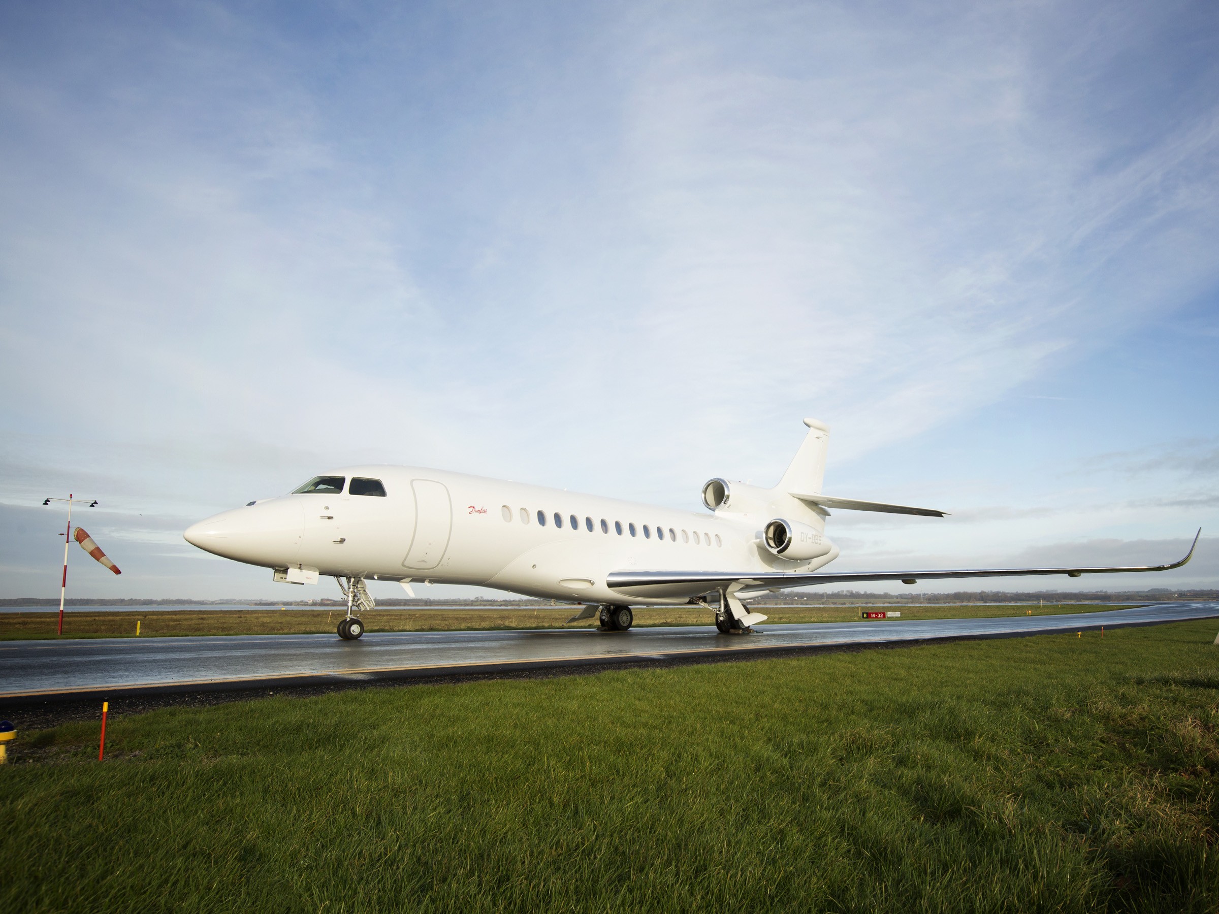 2017 Falcon 8X