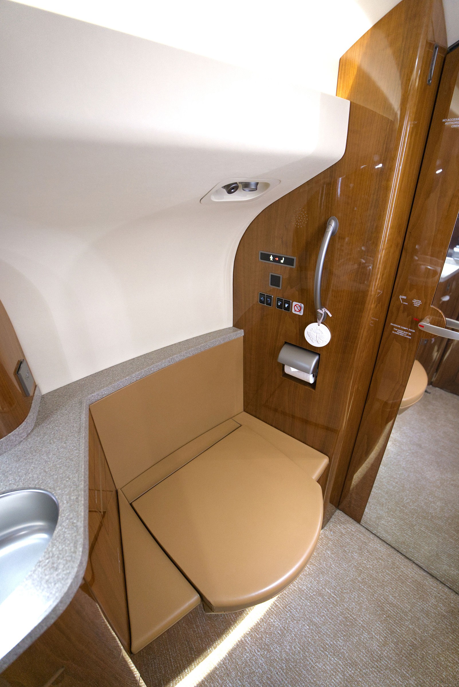 2020 Falcon 7X — photo 5