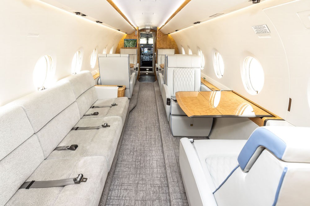 2014 Gulfstream G280 — photo 4