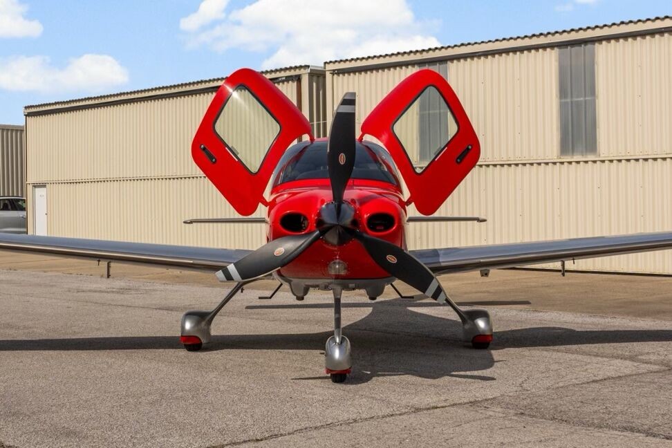 2021 Cirrus SR22T-G6 — photo 3