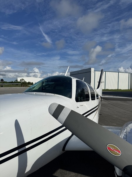 1975 Beechcraft Beech Baron E55, photo 7