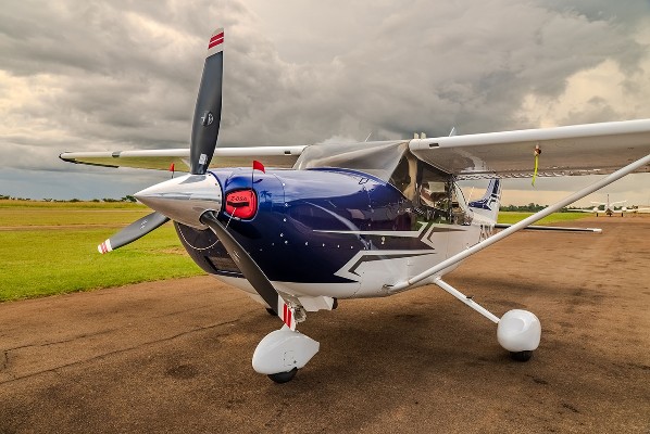 2018 Cessna 182 — photo 2