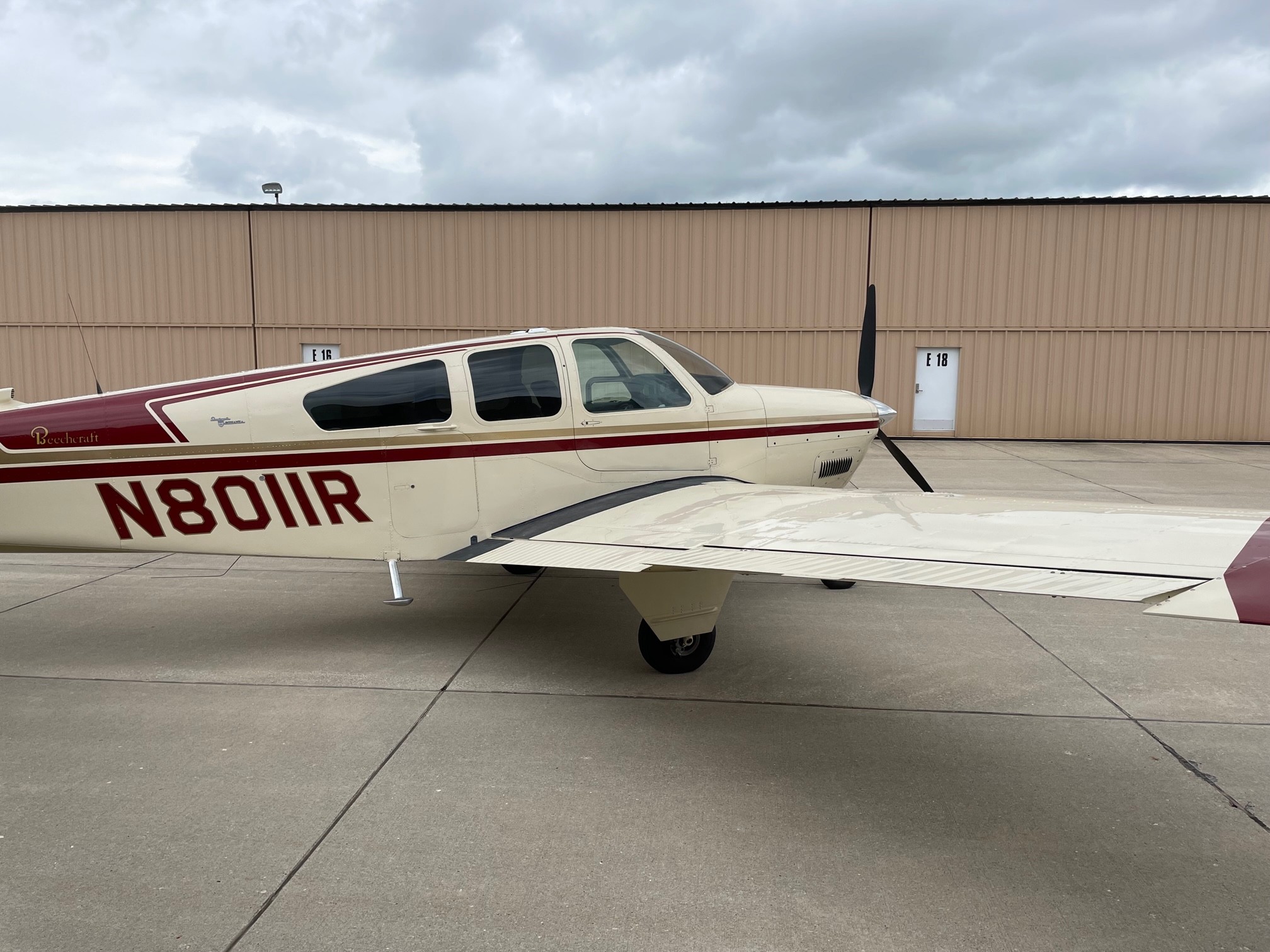 1969 Beech Bonanza V35A — photo 5