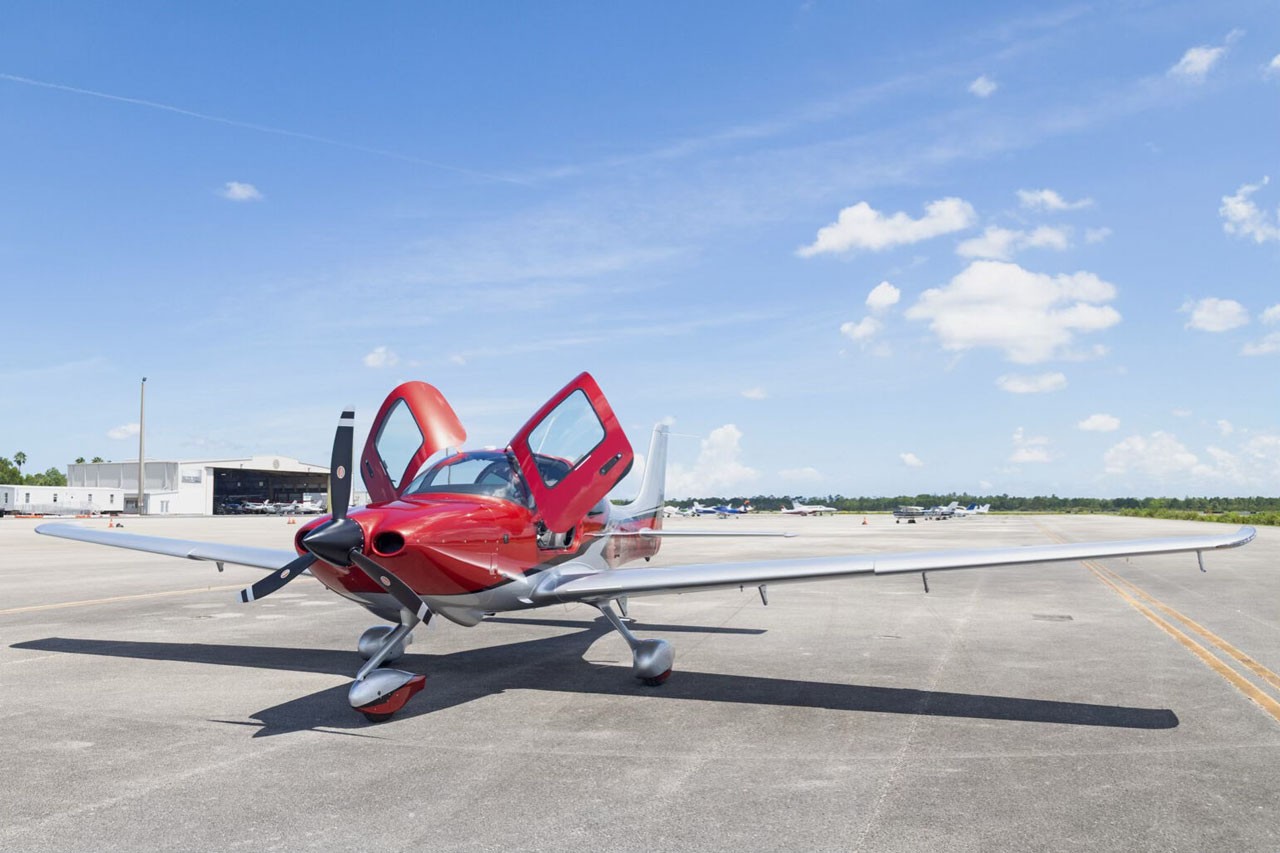 2024 Cirrus SR20 — photo 2