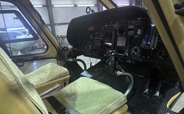 1998 Eurocopter AS350B3 — photo 2