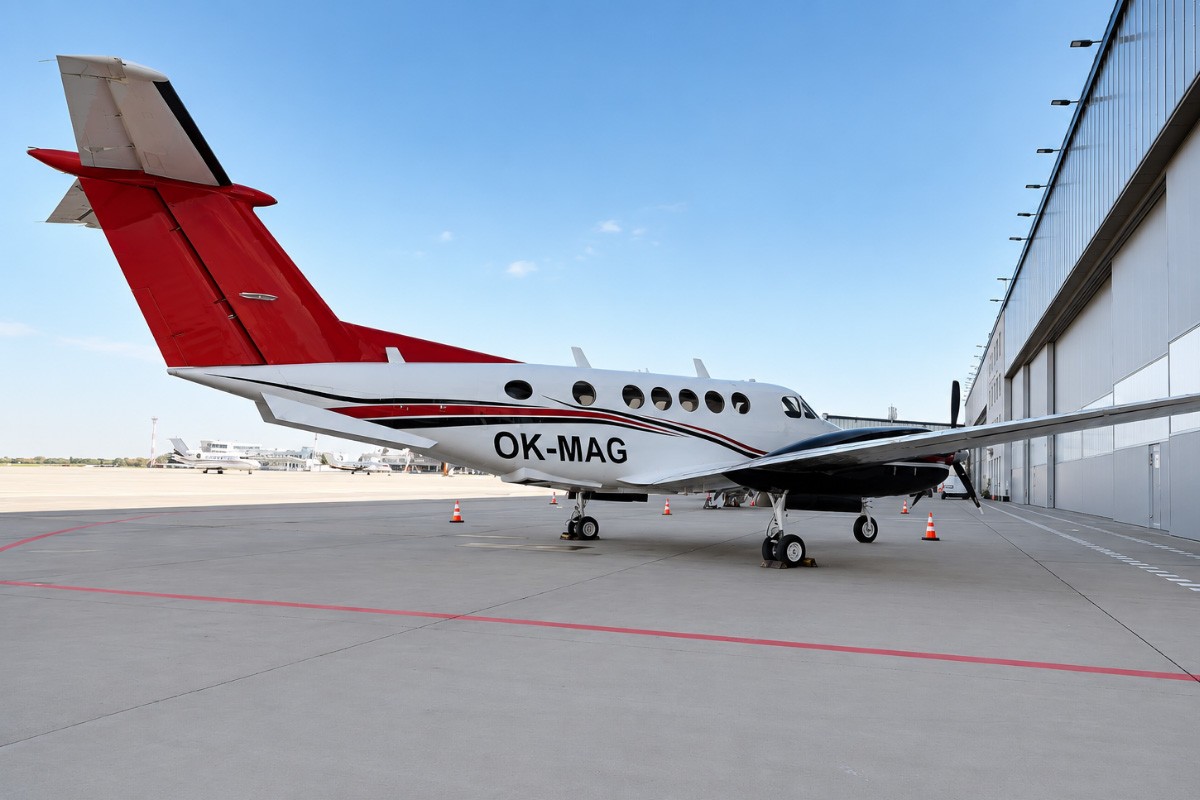 1977 Beech King Air 200 — photo 4