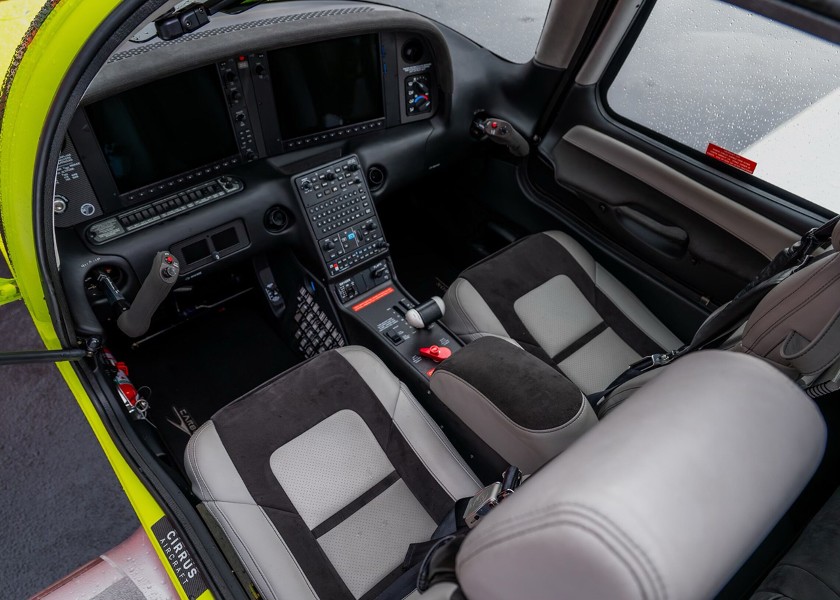 2021 Cirrus SR22T-G6 GTS (N313ME), photo 11
