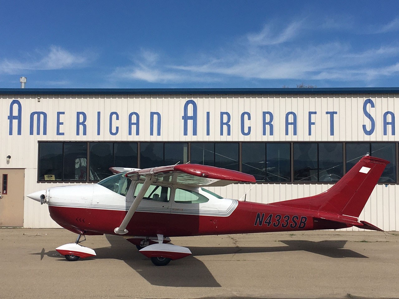 1969 Cessna 182M — photo 2