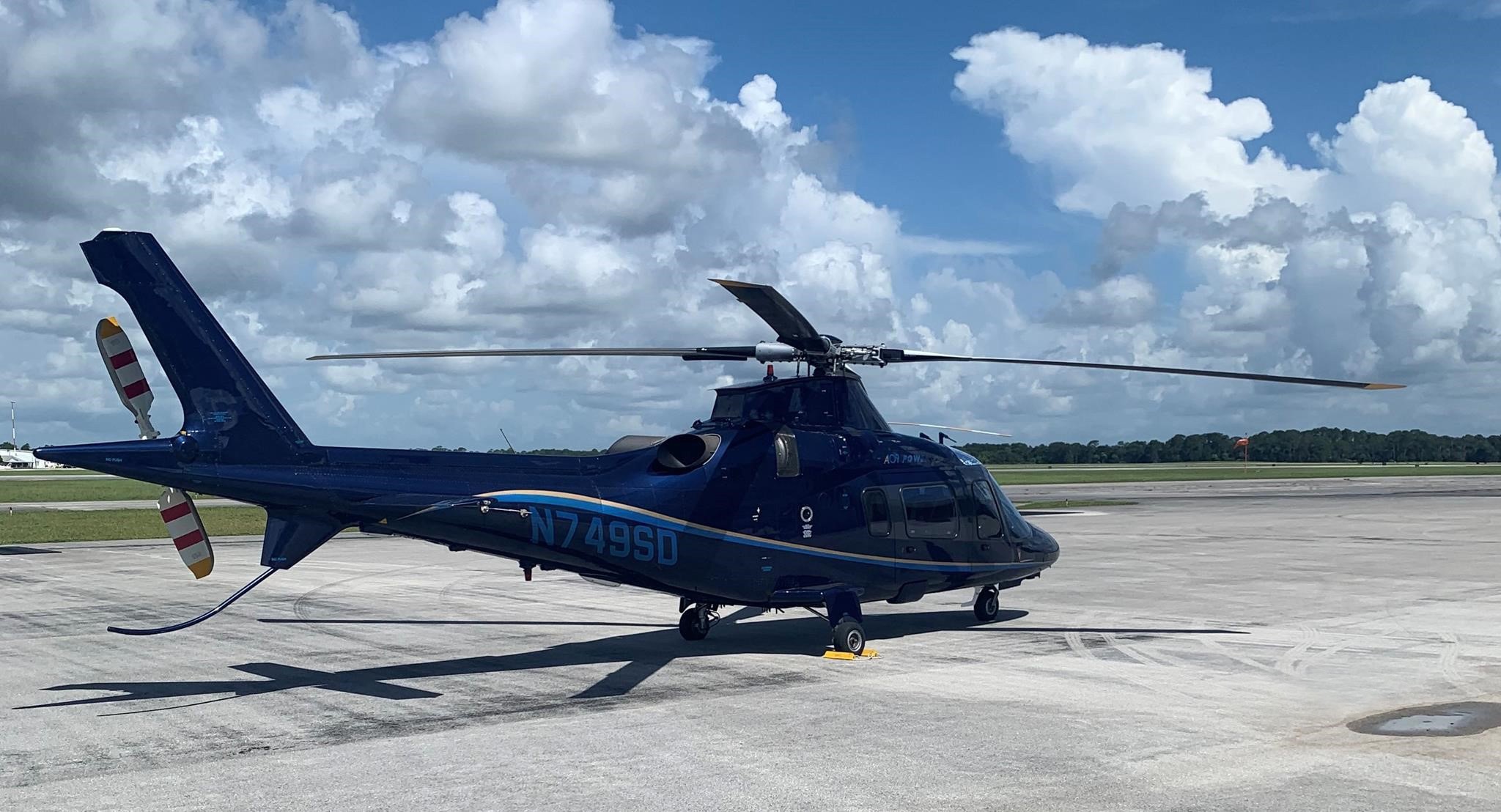 2002 Agusta A109E — photo 2